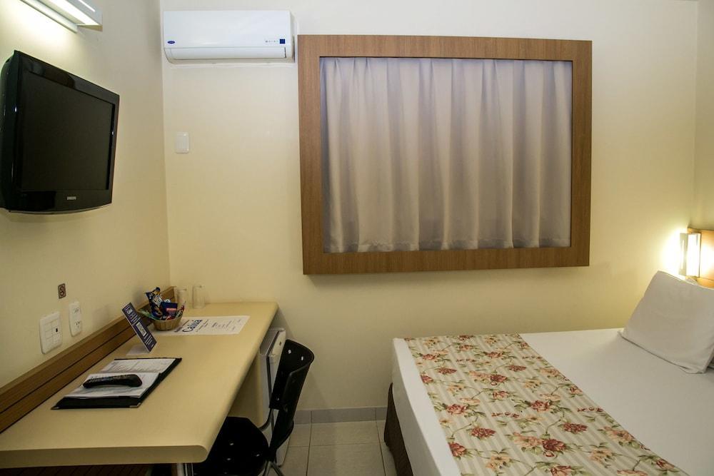 Hotel Caiuá Express Maringá Esterno foto